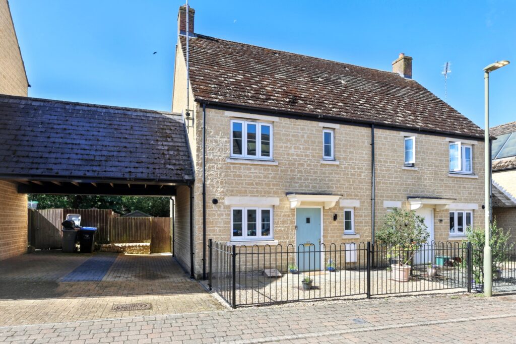Waterford Road Witney